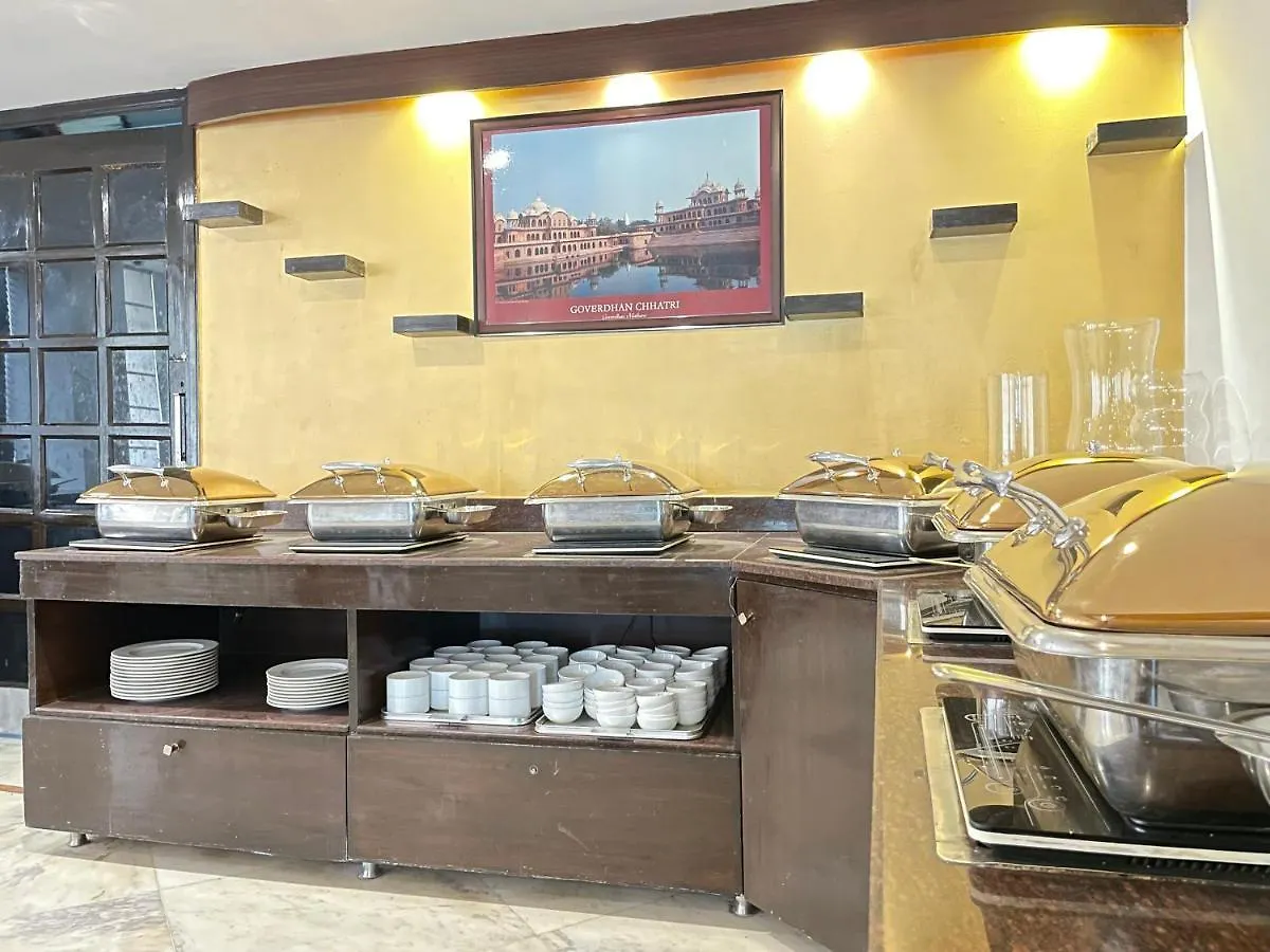 Surasena Regal Vista Agra Hotel India