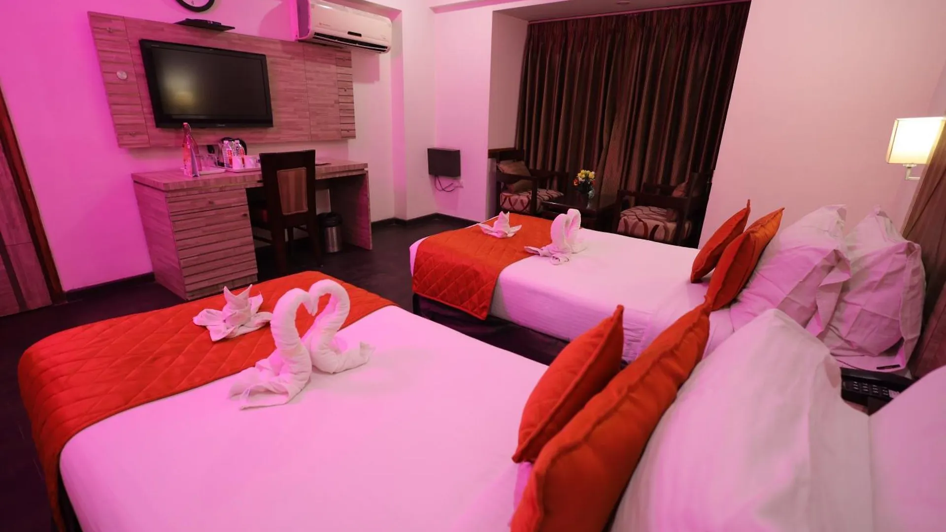Surasena Regal Vista Agra Hotel