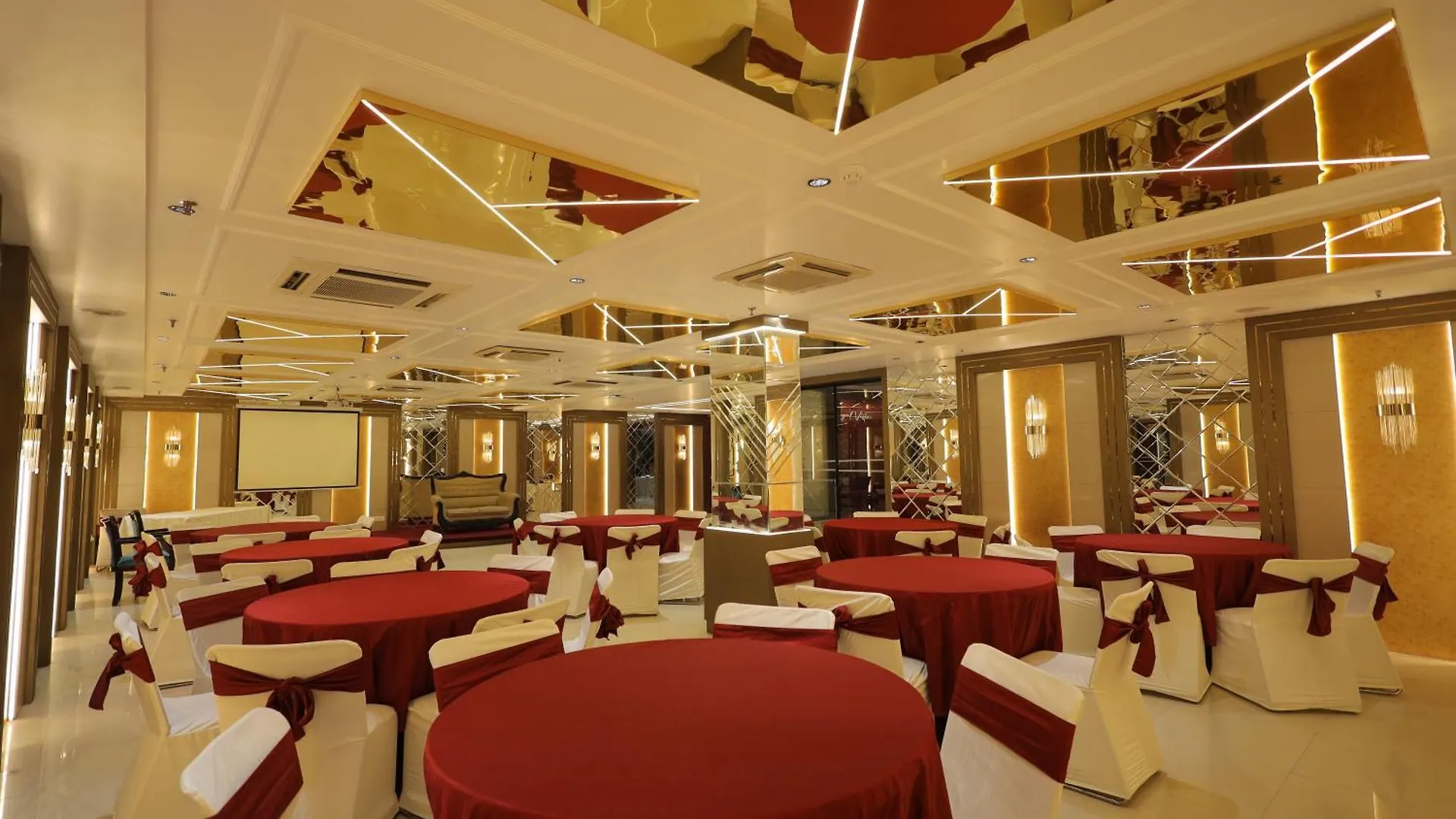 Surasena Regal Vista Agra Hotel Agra (Uttar Pradesh)