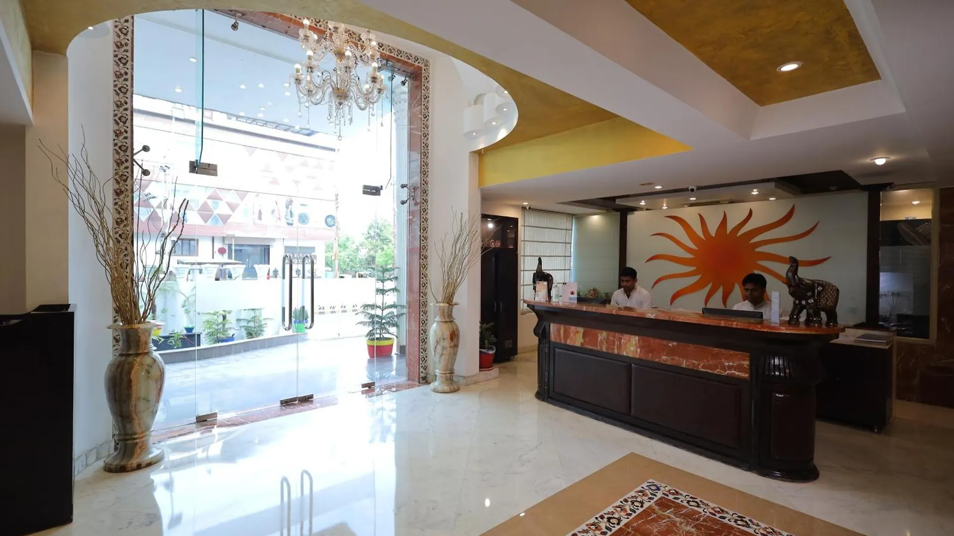 ****  Hotel Surasena Regal Vista Agra Agra  India
